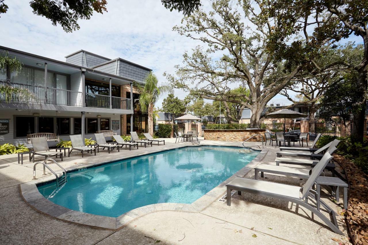 Duchele Aparthotel Houston Bagian luar foto