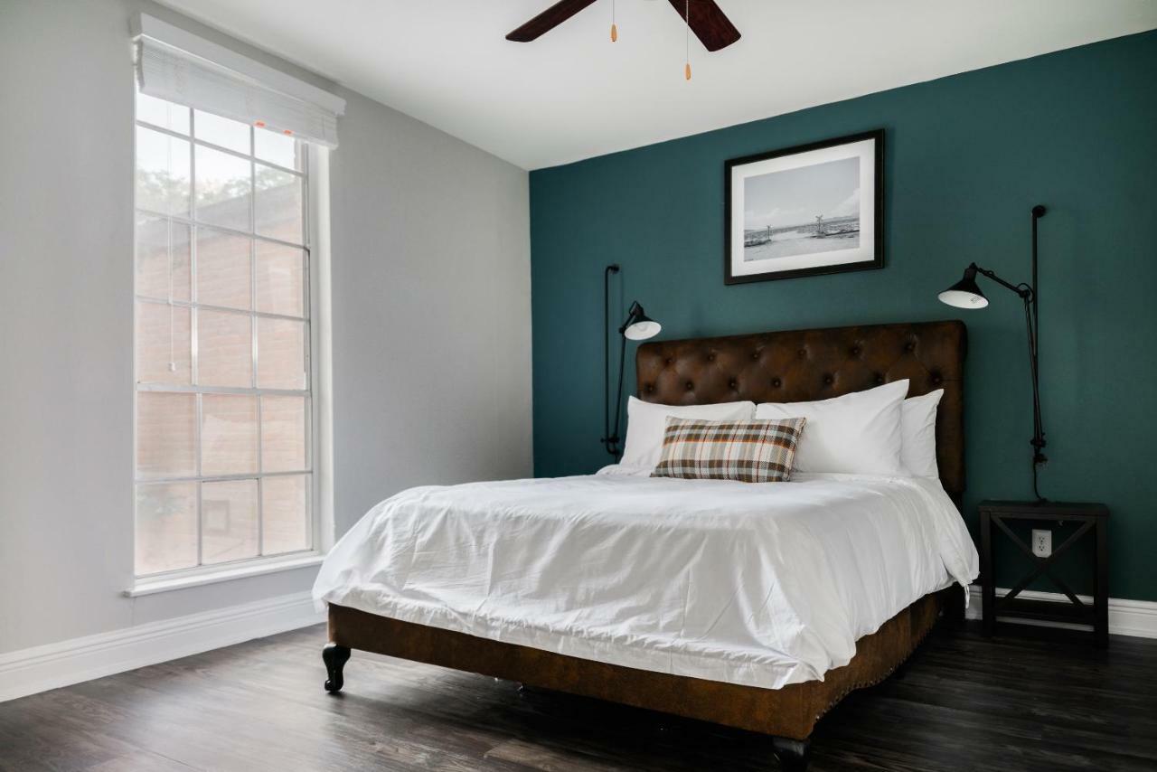 Duchele Aparthotel Houston Bagian luar foto