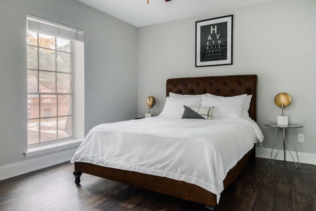 Duchele Aparthotel Houston Bagian luar foto