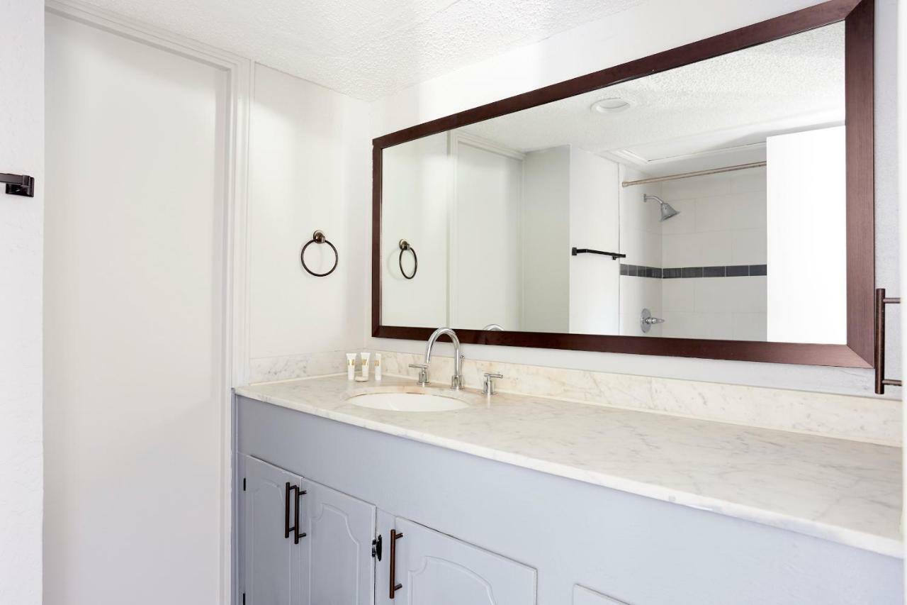 Duchele Aparthotel Houston Bagian luar foto