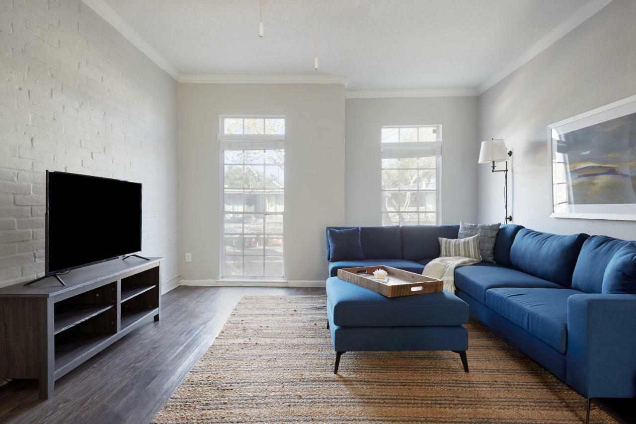 Duchele Aparthotel Houston Bagian luar foto